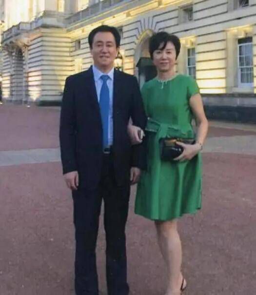 《阳光》涉及社会的仅仅是一个角度，谨此一面已足以构成社会。
